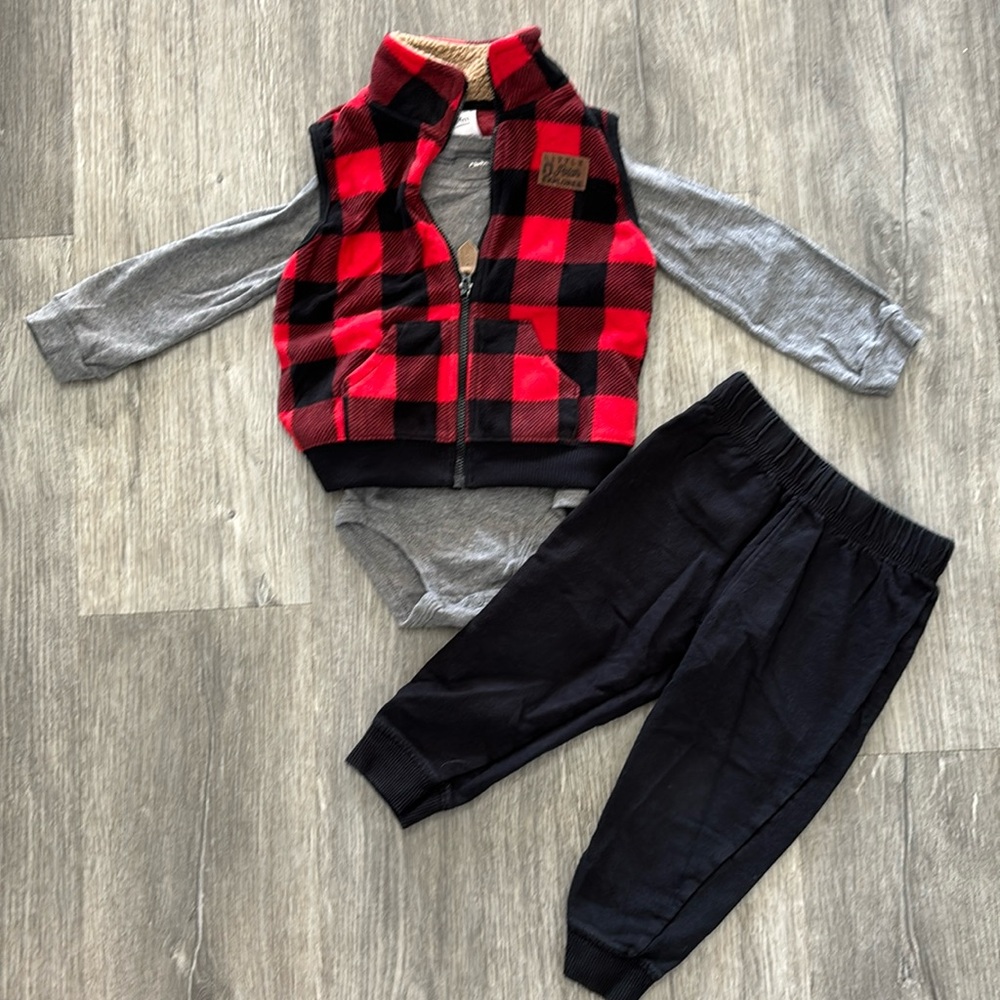 Carter’s three-piece set